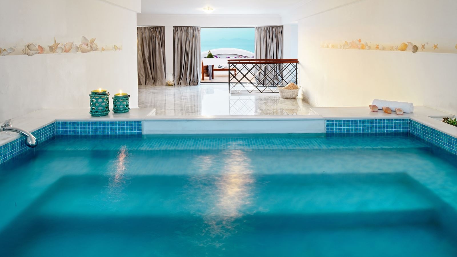 pools-indoor-pool