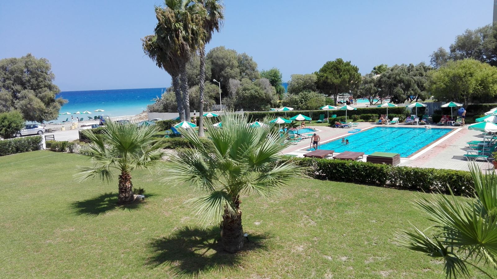 pools-outdoor-pool