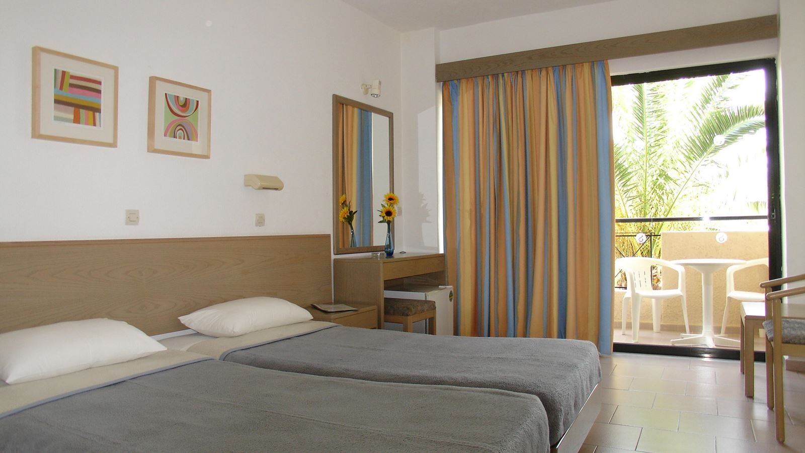 rooms-double-standard-room