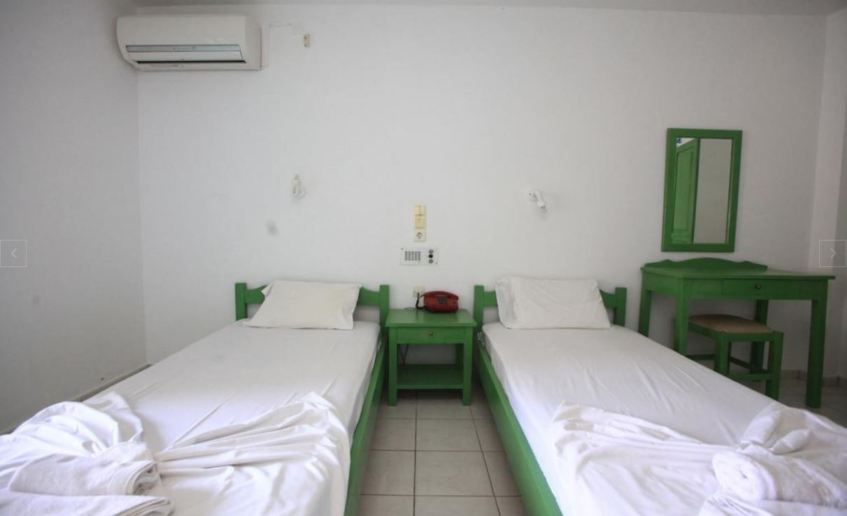 rooms-maisonette-standard-triple-balcony-or-terrace