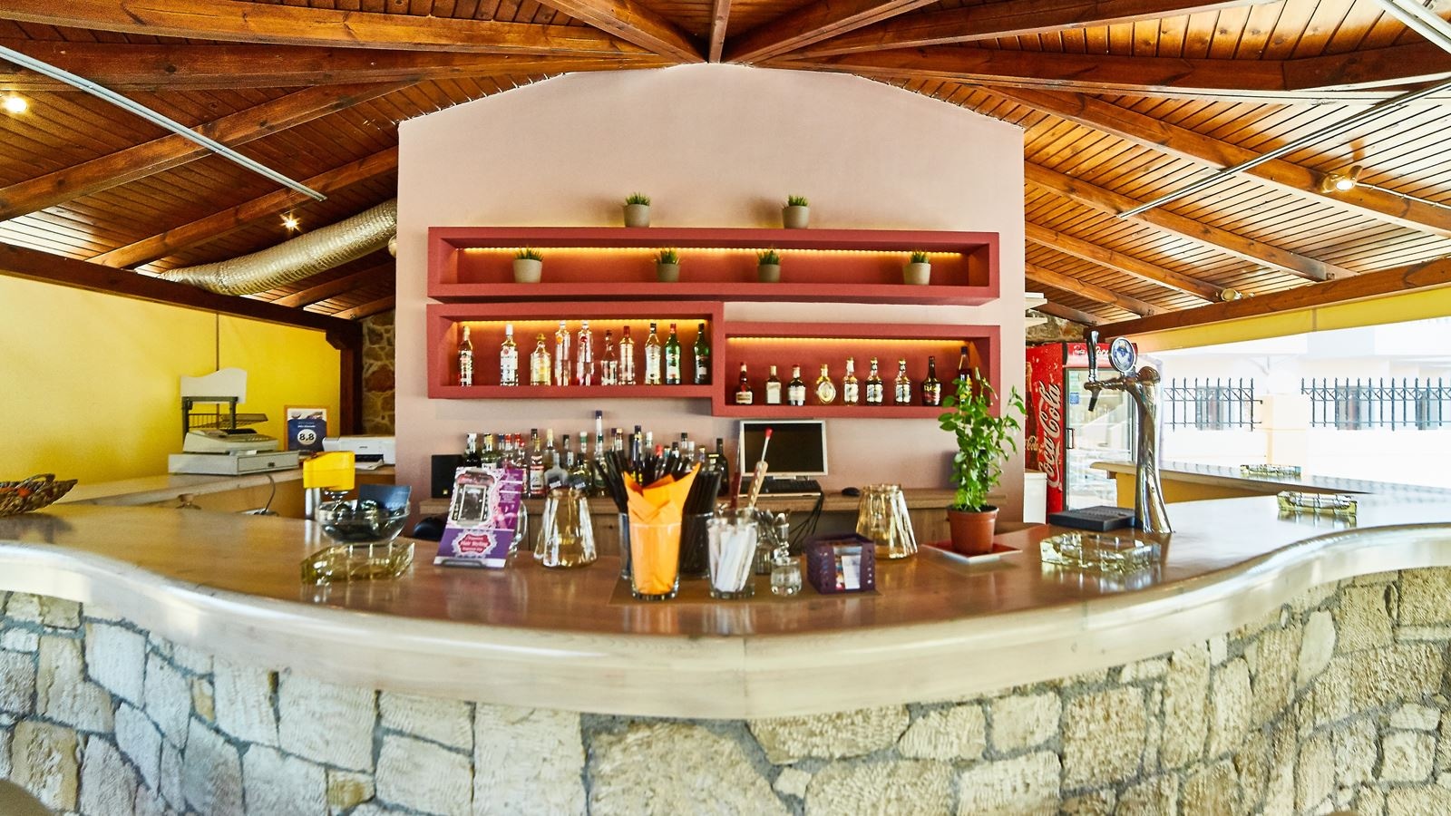 bars-snack-bar