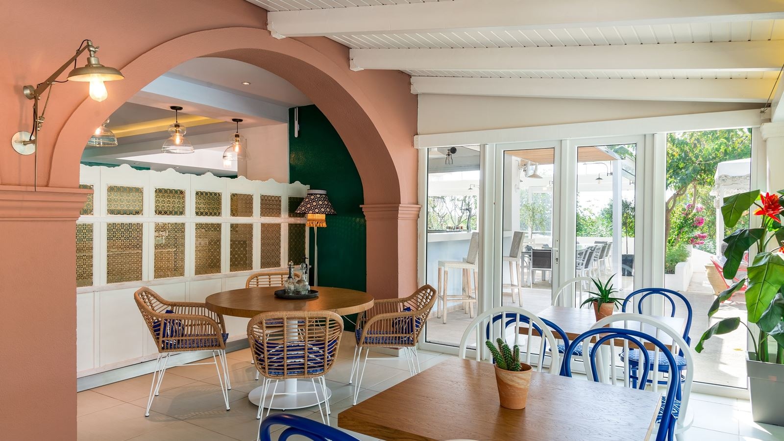 restaurants-main-restaurant