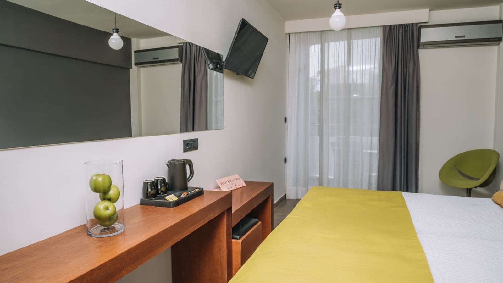 rooms-single-room