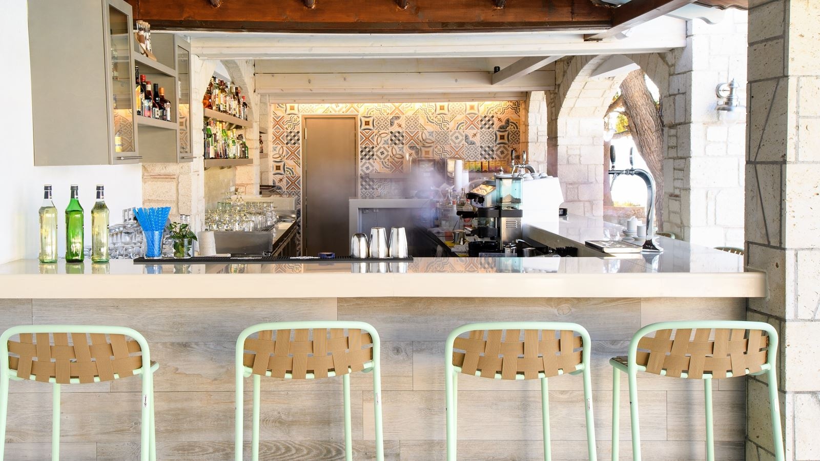 bars-pool-bar