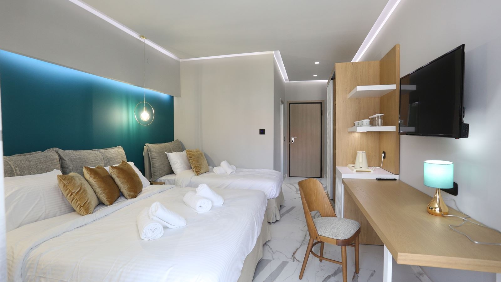 rooms-deluxe-room-with-garden-view