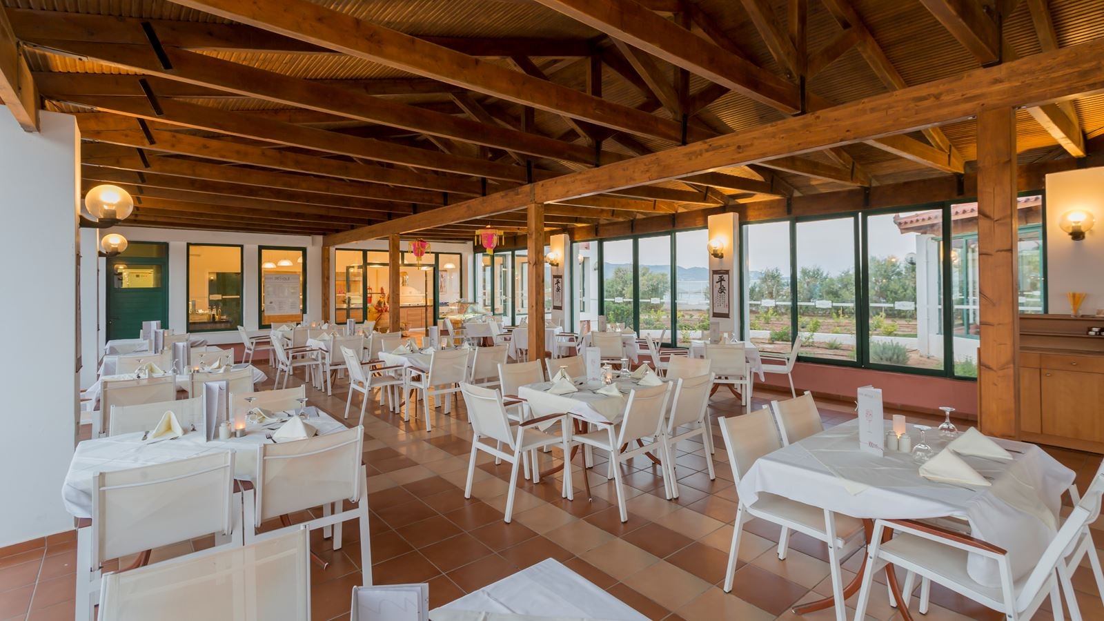 restaurants-beach-tavern