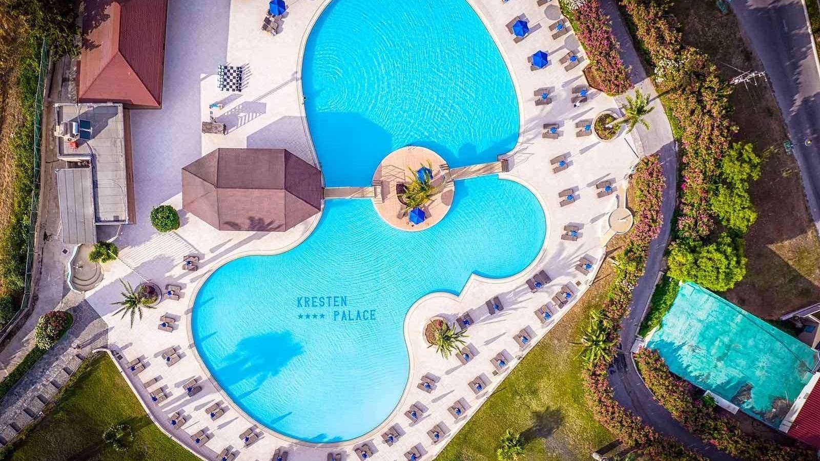 pools-outdoor-pool