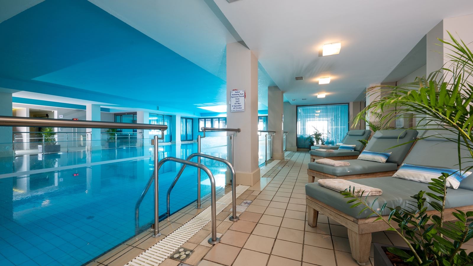 pools-indoor-pool