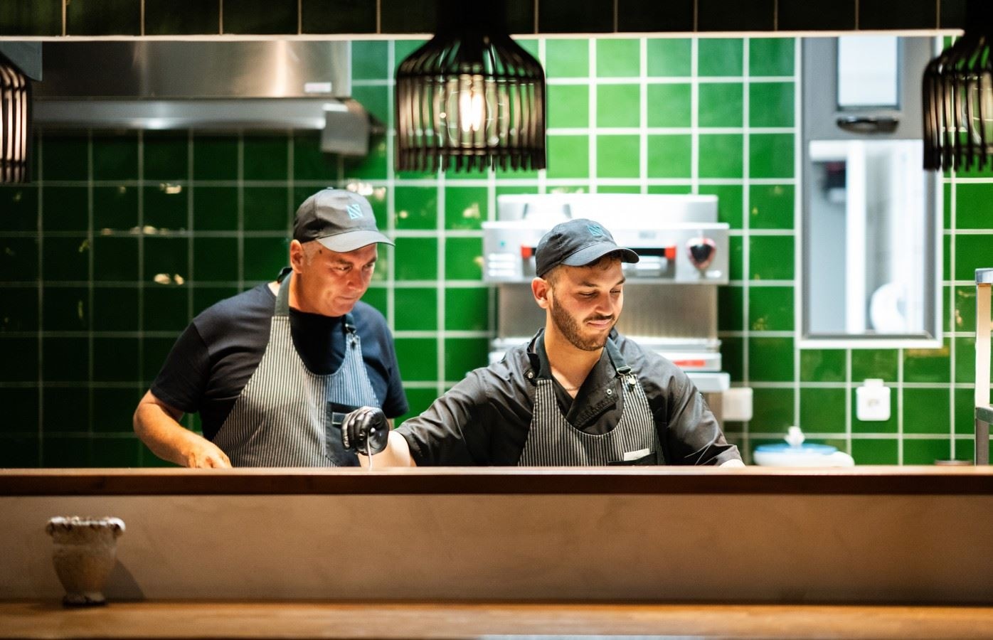 restaurants-meating