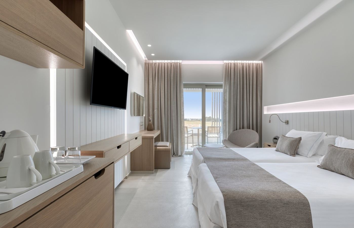 rooms-superior-twin-room-with-balcony-or-terrace