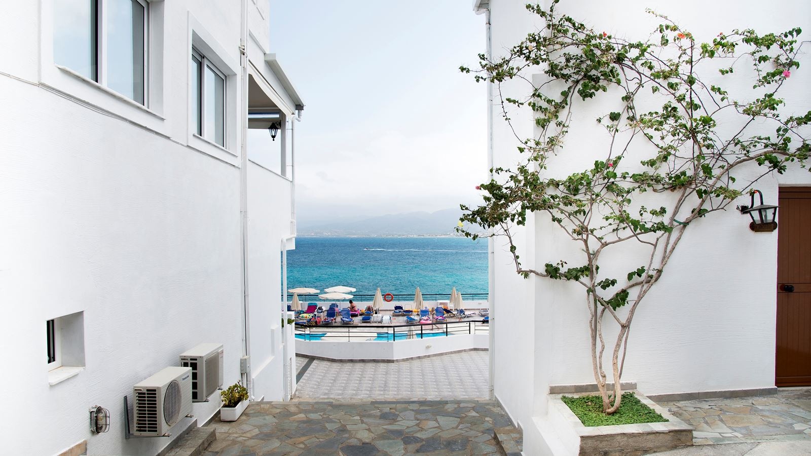 rooms-room-superior-double-balcony-or-terrace