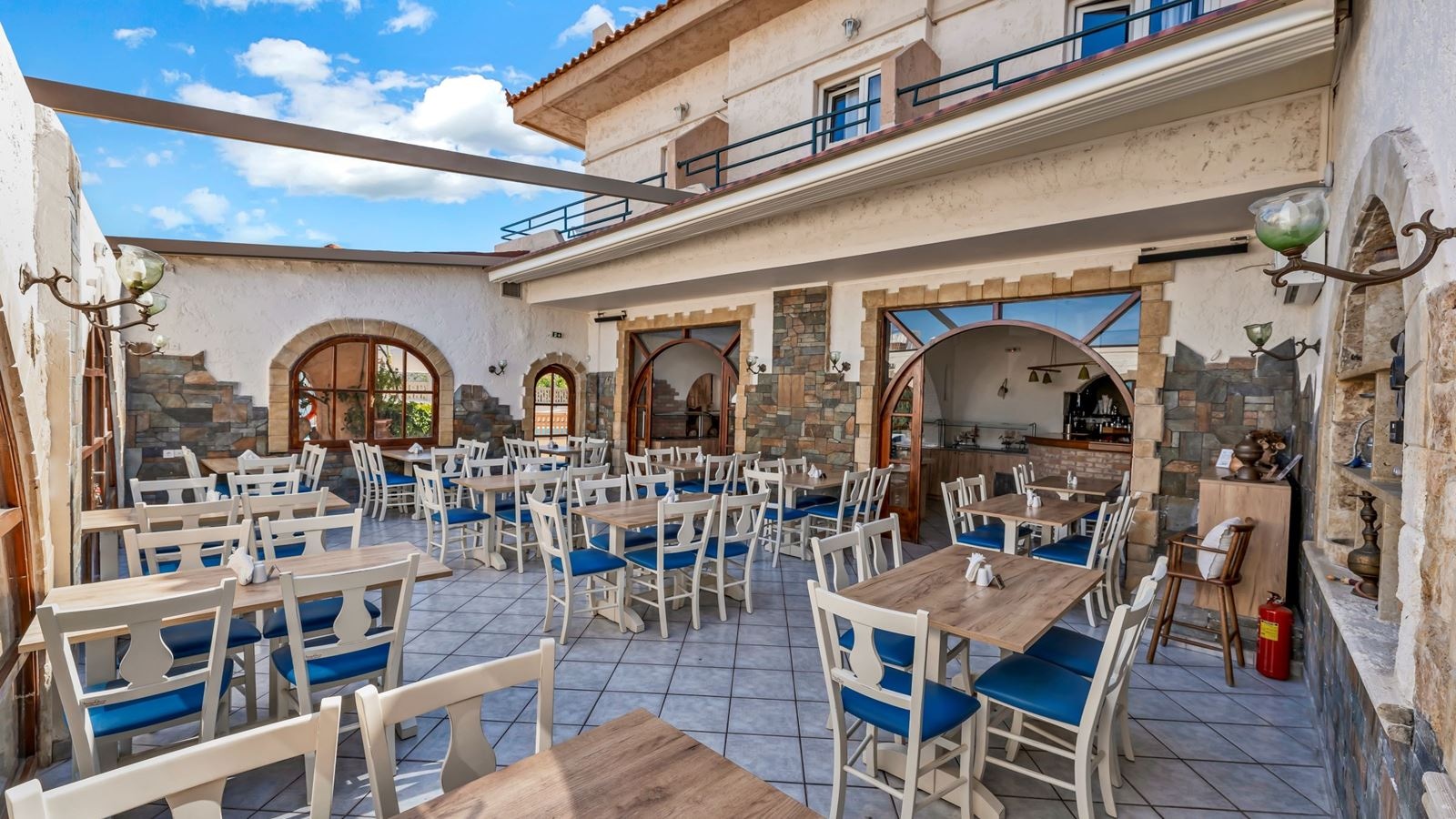 restaurants-restaurants