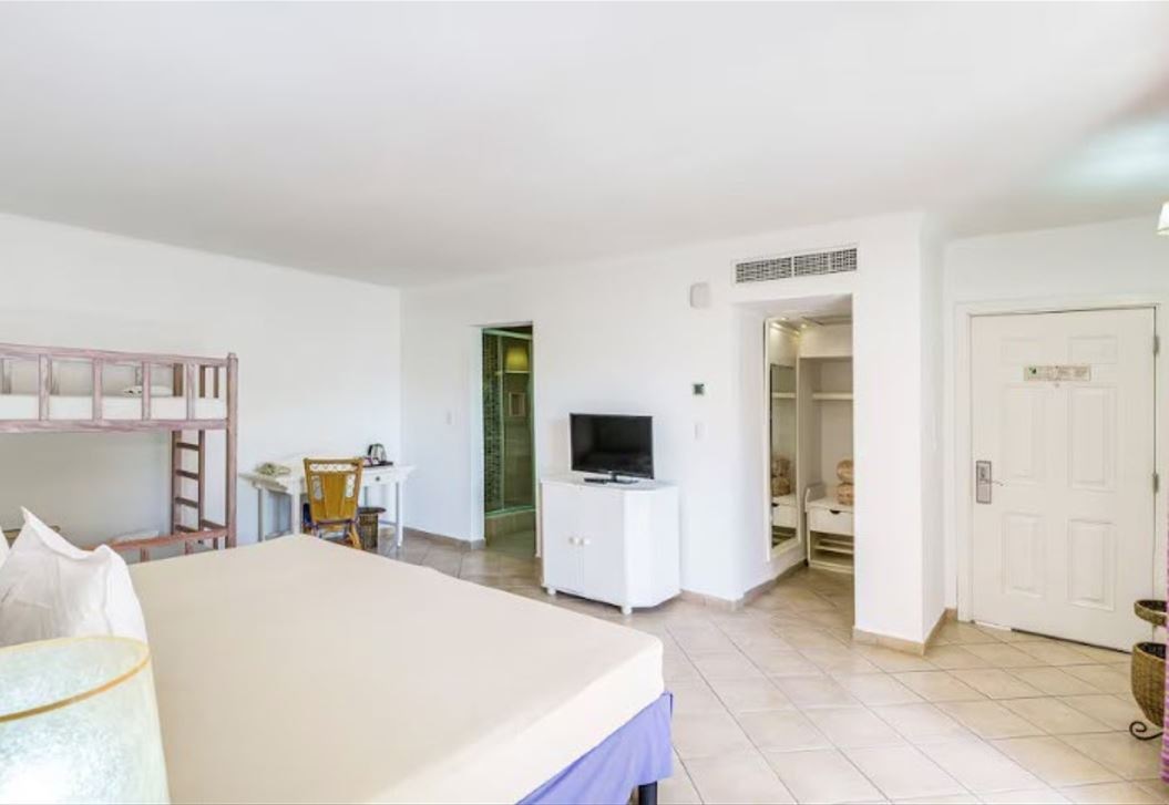 rooms-family-room