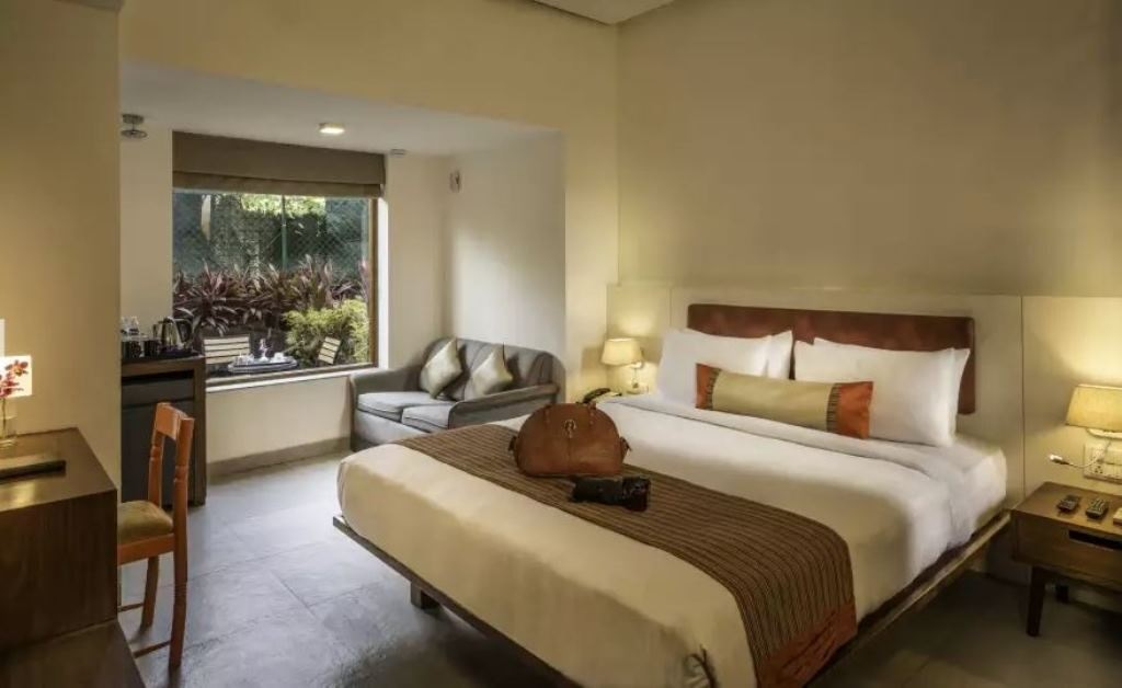 rooms-superior-room