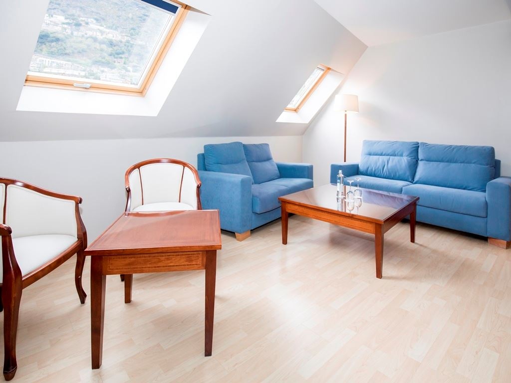 rooms-junior-suite