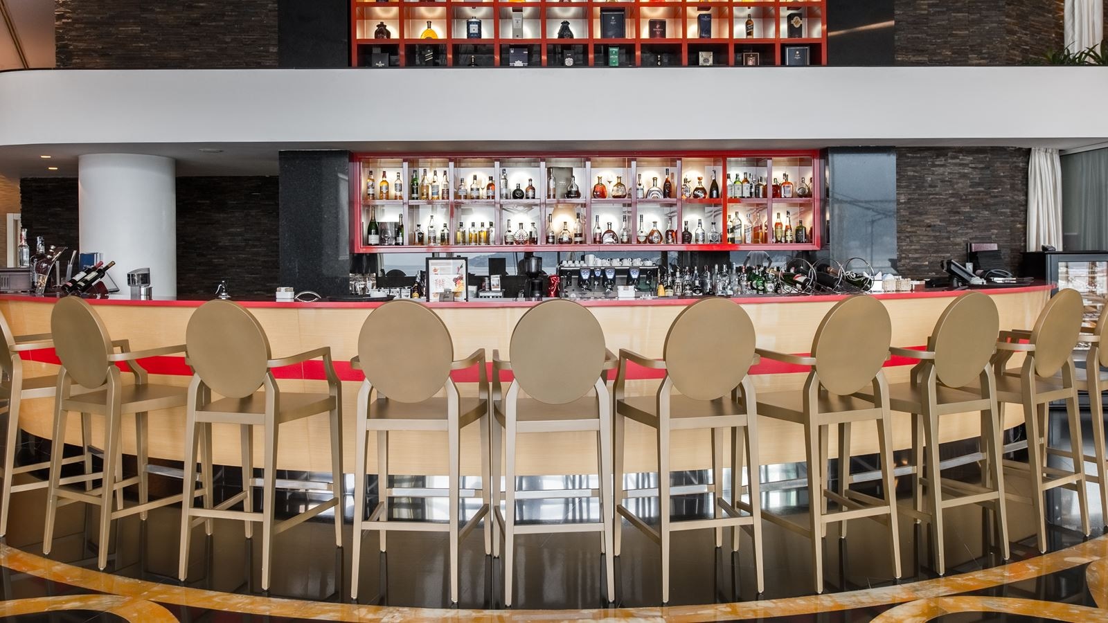 bars-lobby-bar
