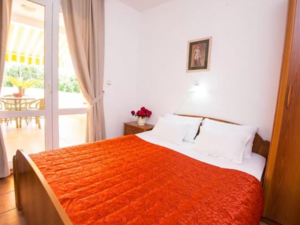 rooms-apartment-4+2