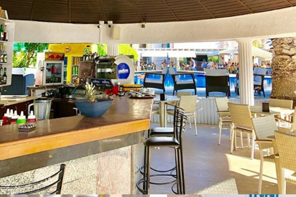 bars-snack-bar