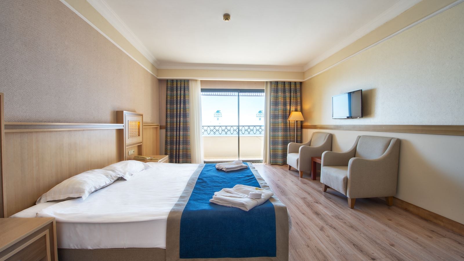 rooms-junior-suite