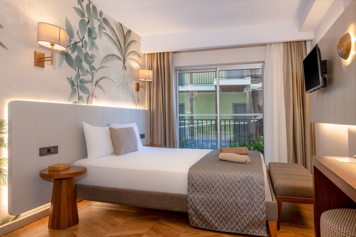 rooms-family-room