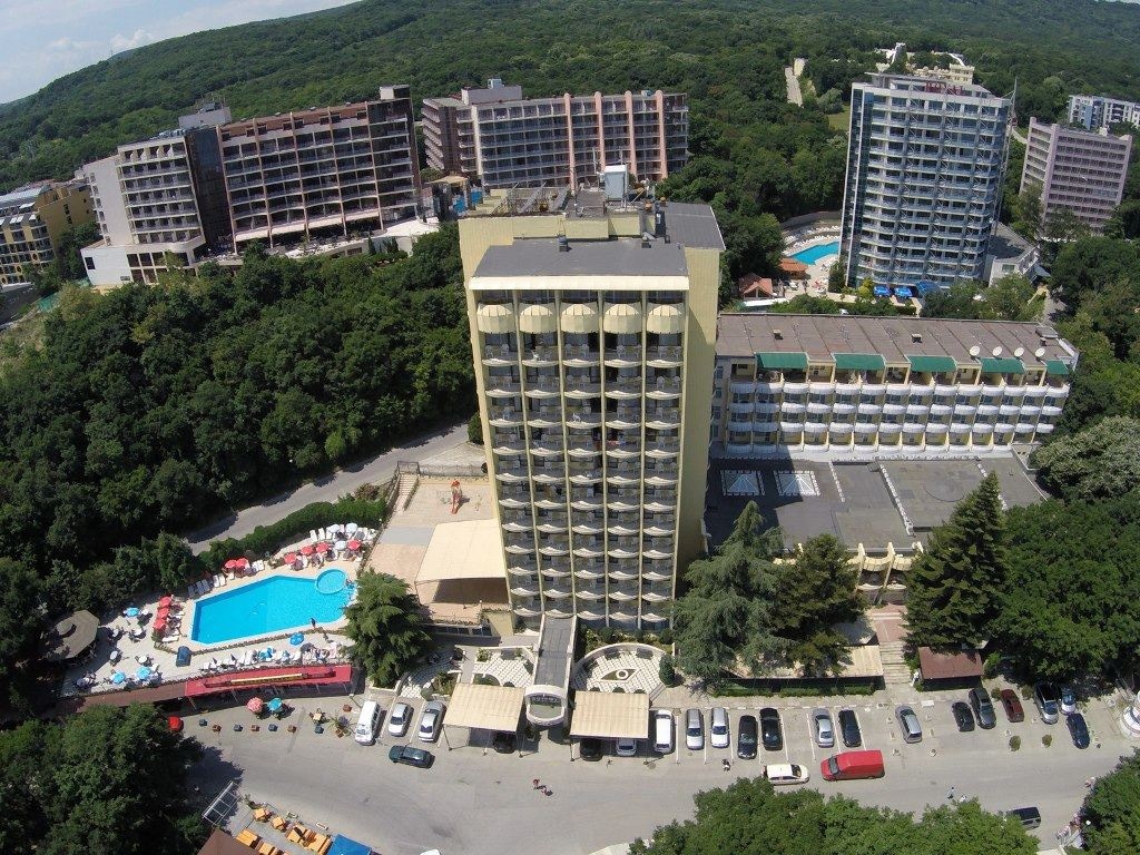 general-main-building