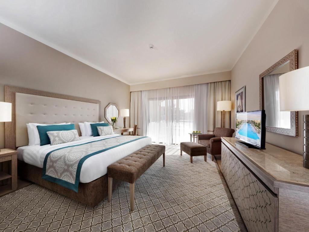 rooms-family-deluxe-room-garden-view