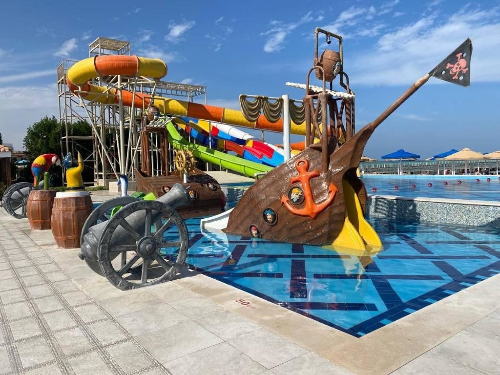 water-park-water-park