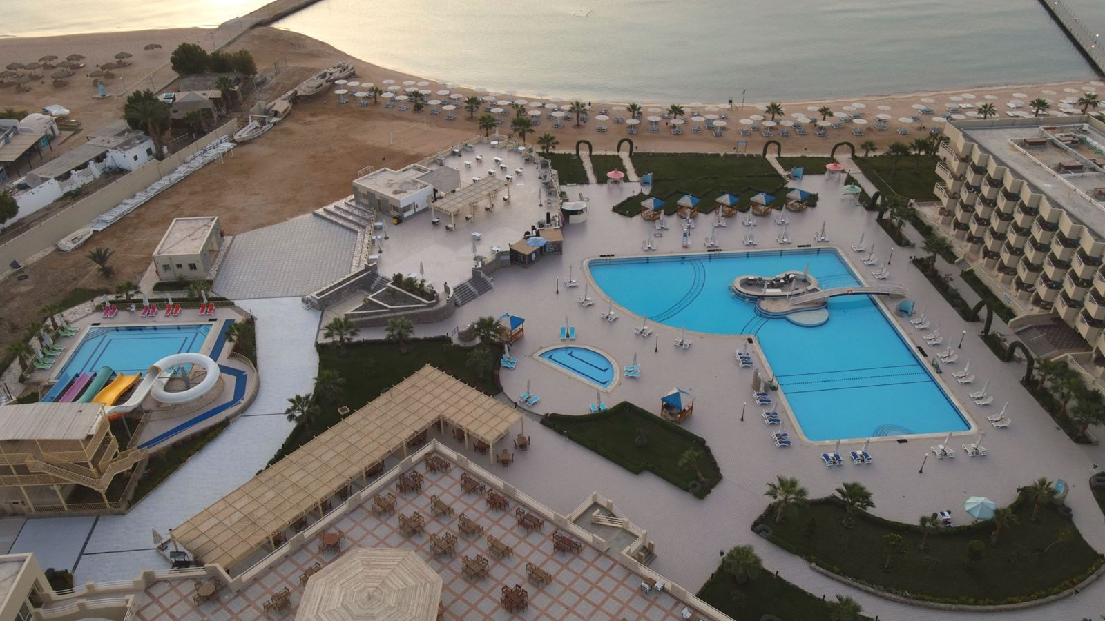 pools-outdoor-pool