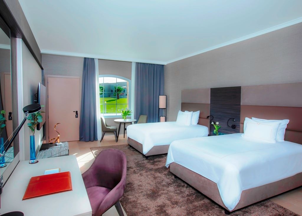 rooms-deluxe-room